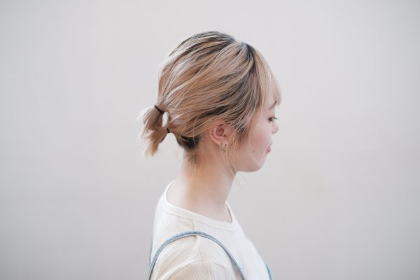 ラフでおしゃれ！短めボブでもゴム2本で簡単「ダブルお団子」ヘアアレンジ術♪
