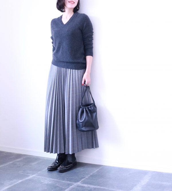 毎年買い足す名品!「UNIQLOのカシミアニット」着回しコーデ