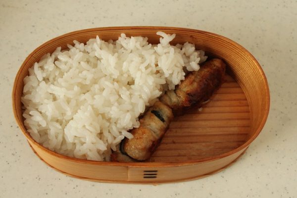 2品弁当の詰め方