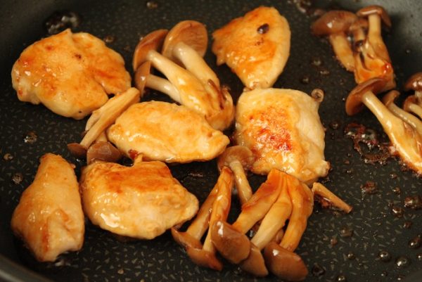 ささみとしめじの甘辛味