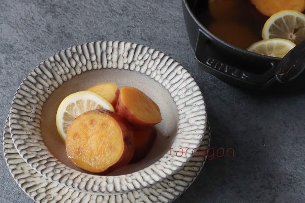 あると便利な常備菜♪簡単「さつまいものさっぱりレモン煮」