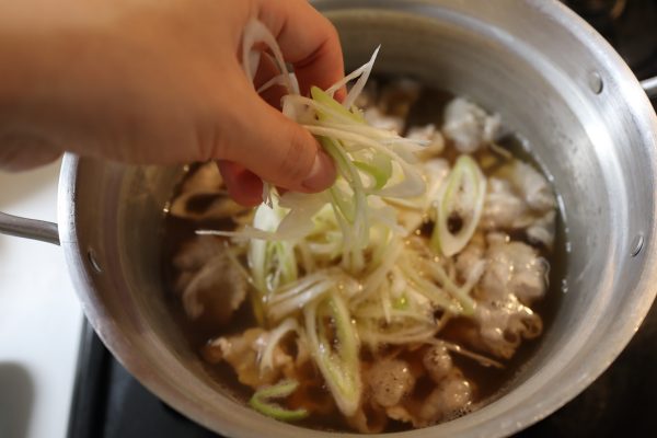 煮込まず簡単！免疫力を高める「ねぎと豚のしゃぶしゃぶスープ」
