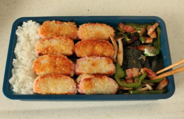 2品弁当の詰め方