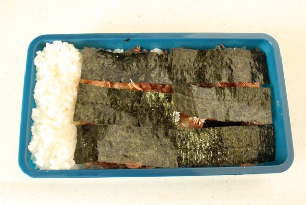 2品弁当の詰め方