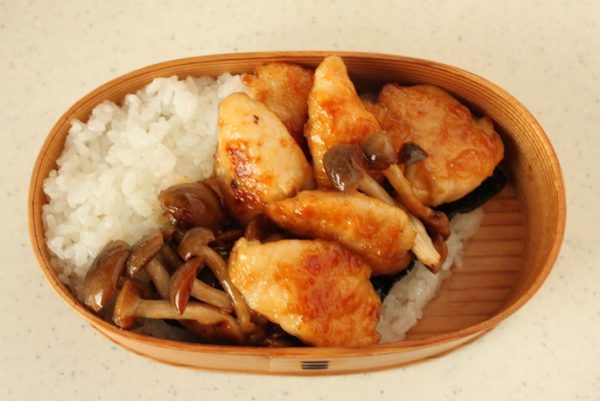 2品弁当の詰め方