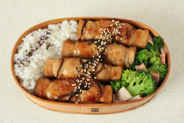 2品弁当の詰め方