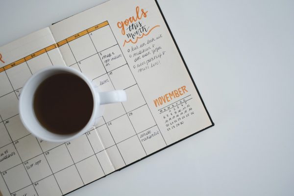 手帳とコーヒー