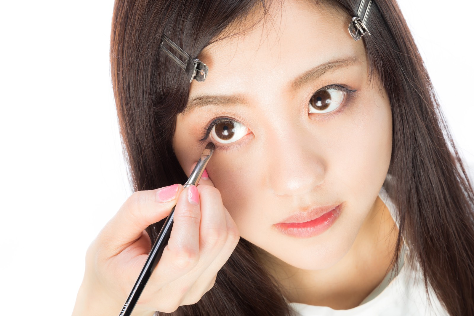 大切な日ほどやってしまいがち！「残念なアイメイク」と対処法3つ
