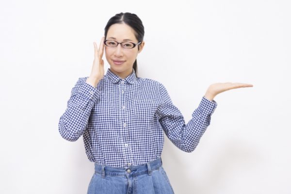 「わかりましたか？」説明する女性