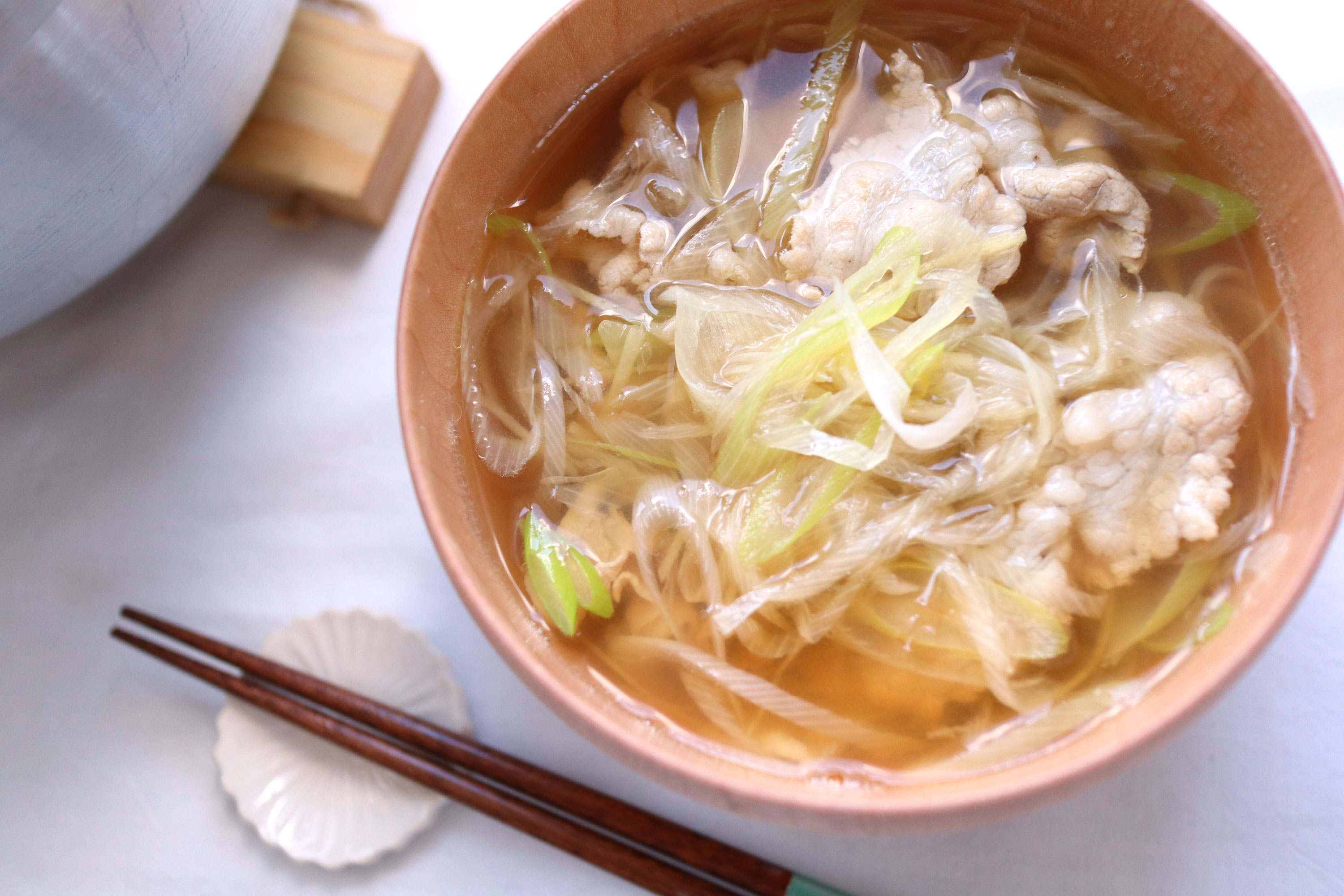 煮込まず簡単！免疫力を高める「ねぎと豚のしゃぶしゃぶスープ」