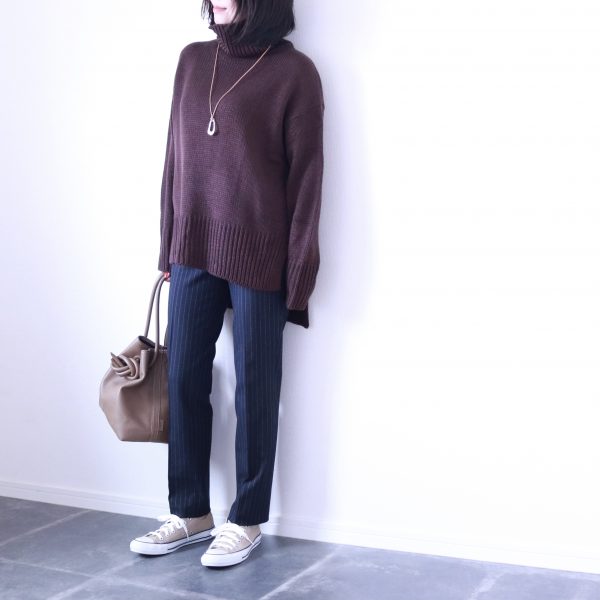 暖かい!この冬使えるUNIQLO「ヒートテックスマートスリムストレートパンツ」着回し
