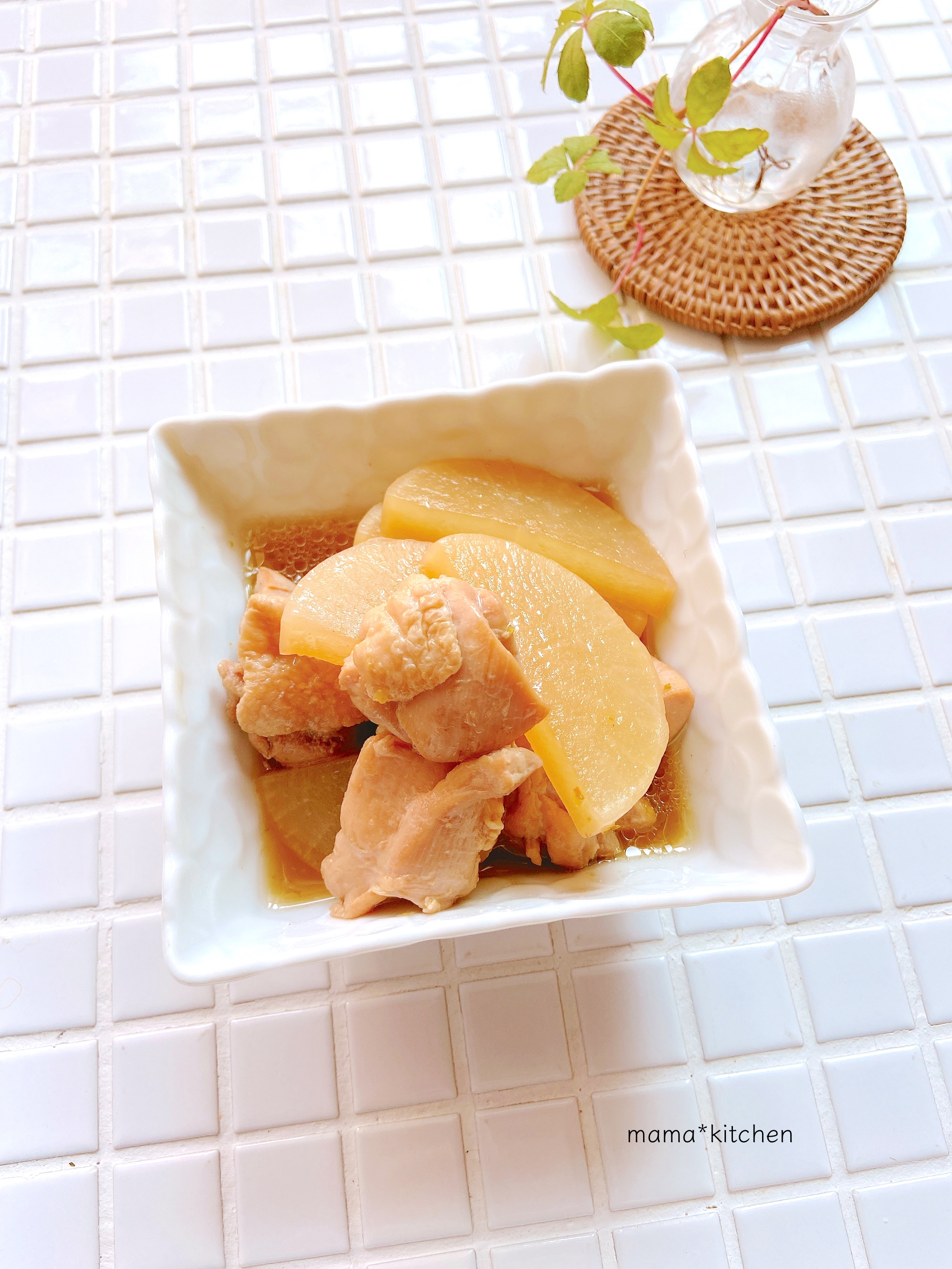 ほかほかご飯に合う!簡単「鶏と大根の柚子こしょう煮」の作り置き