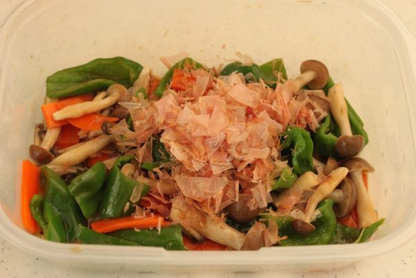 レンジ野菜炒めオイスターソース味