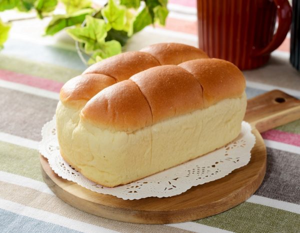 NL23種類の栄養素が摂れるふわふわブレッド