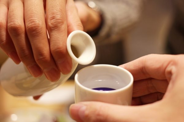 お酌