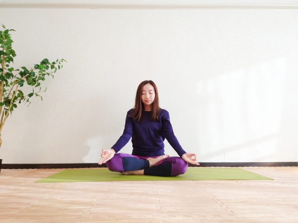 年末は心も大掃除!「マインドフルネス瞑想」