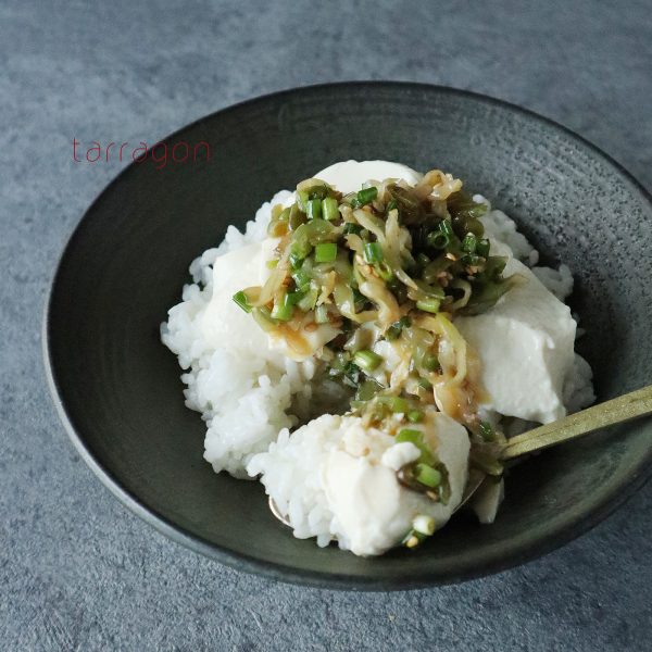 5分で簡単!豆腐とザーサイの「のっけ丼」