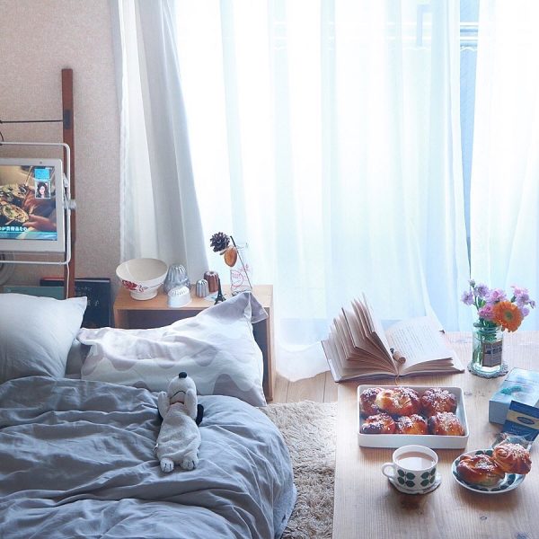 ke*さん‗部屋の窓を開ける朝時間