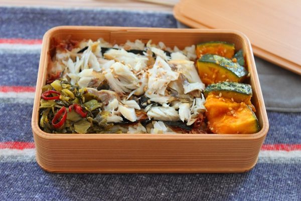 残り物で時短！「塩サバほぐし」「かぼちゃのレンジ蒸し」2品弁当　by:料理家　かめ代。さん