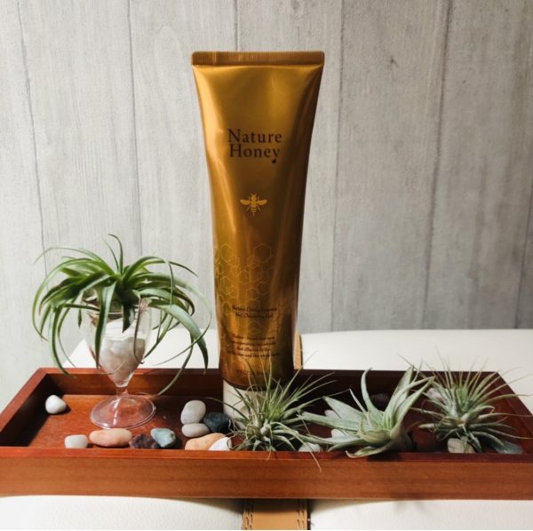 VECUA Honeyの温リッチなホットクレンジング