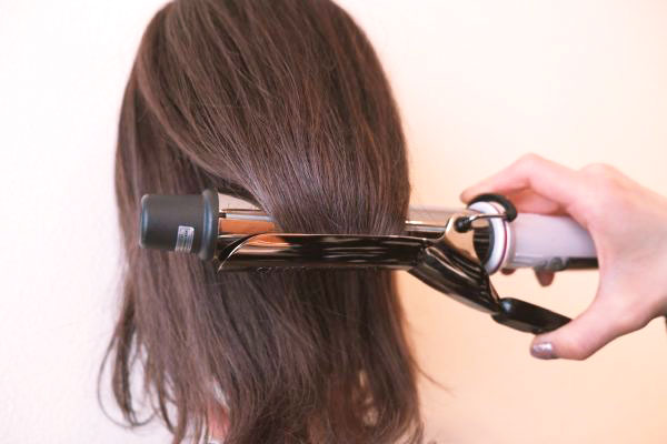 カール力もツヤもアップ！「ヘアアイロン」を使うなら知っておきたい5つのポイント