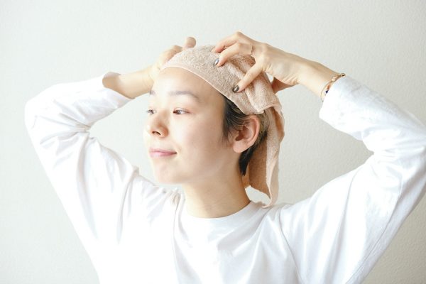 朝の時短テク!ついてしまった「寝ぐせ」の直し方