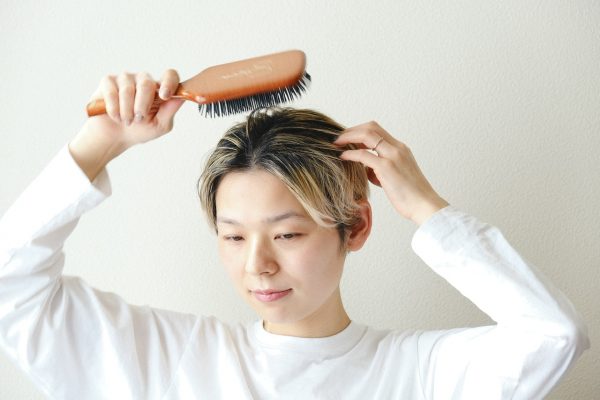 朝の時短テク!ついてしまった「寝ぐせ」の直し方