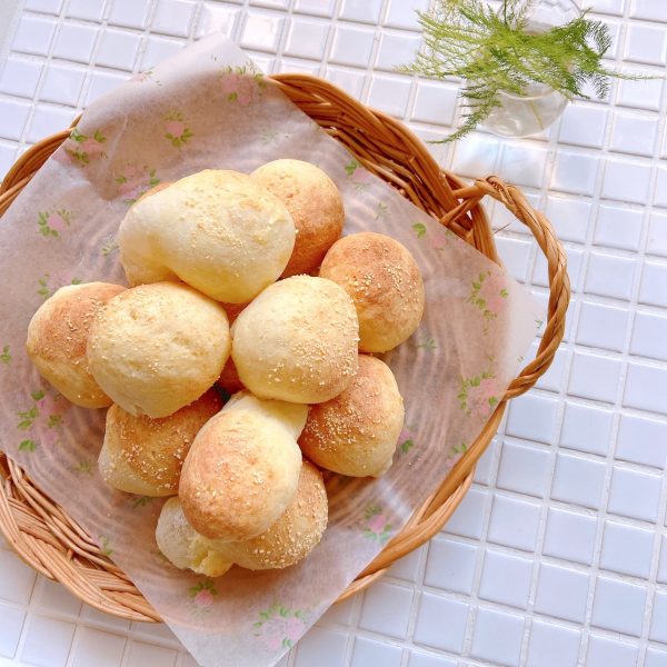 卵いらずで簡単!お餅を混ぜて焼くだけ「ポンデケージョ」の作り置き