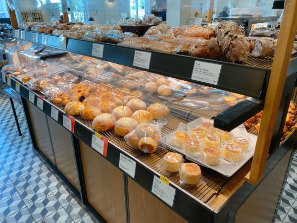 【東京・天王洲アイル】おしゃれでおいしい♪運河沿いのベーカリー「breadworks」