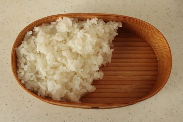 2品弁当の詰め方