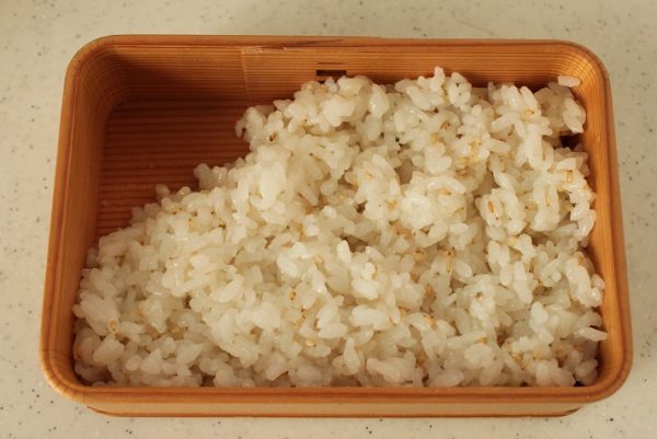2品弁当の詰め方