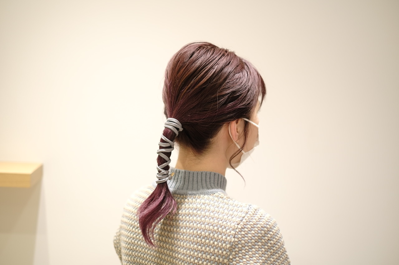 ぐるぐる巻くだけ！300円アイテムで簡単ヘアアレンジ術♪