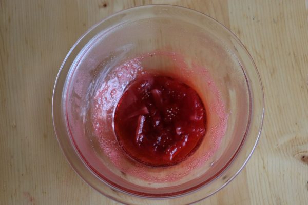 レンジで作る贅沢ジャムがとろ~り!簡単「いちごフレンチトースト」