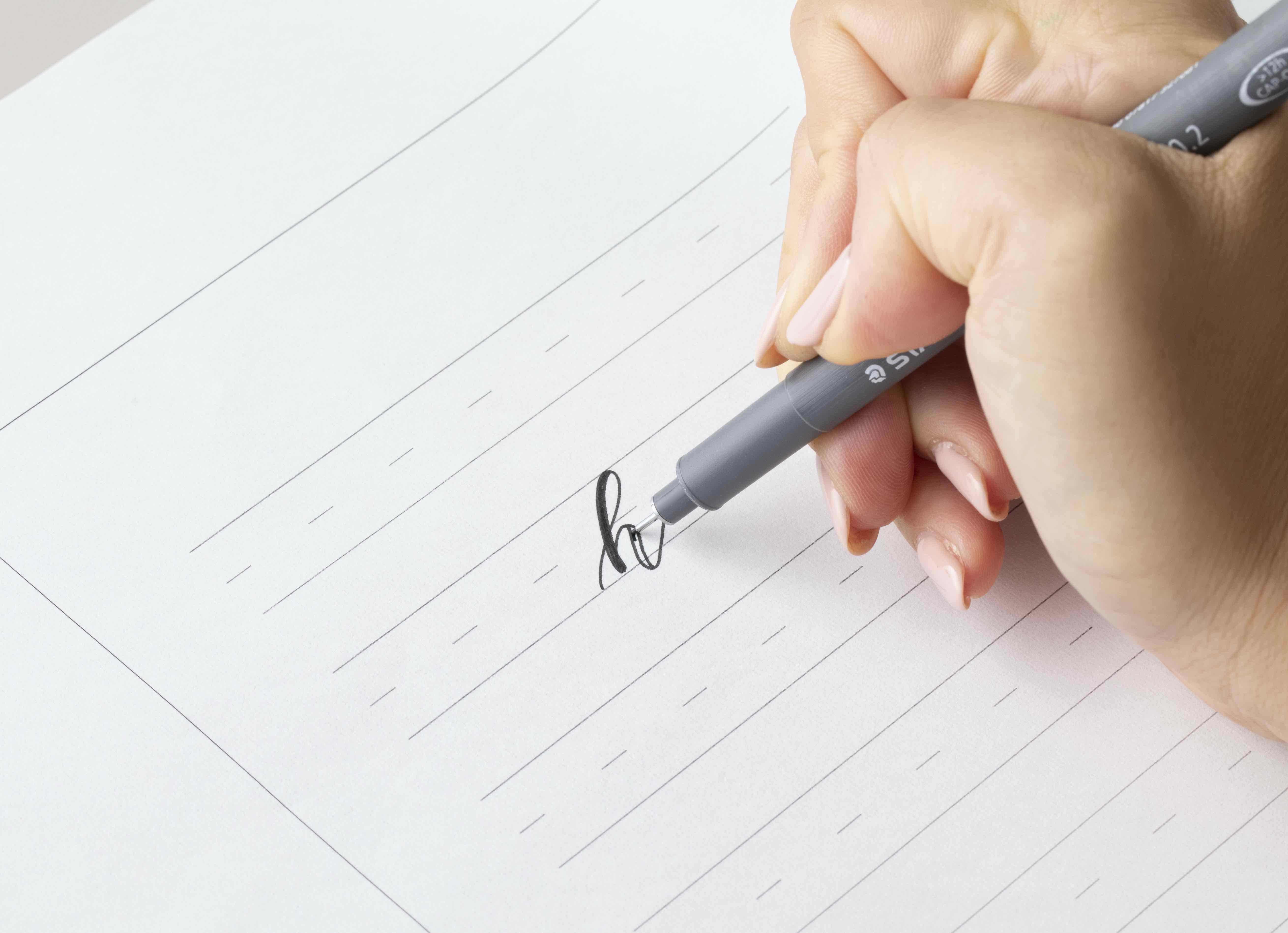 ふつうのペン1本でOK！手帳が華やかになる「おしゃれ文字」の書き方♪