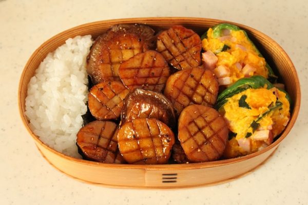 2品弁当の詰め方