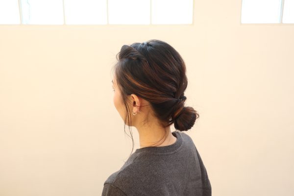 花粉から顔をガード！「花粉症対策」ヘアアレンジ4つのポイントbyヘアメイク 森本英梨さん