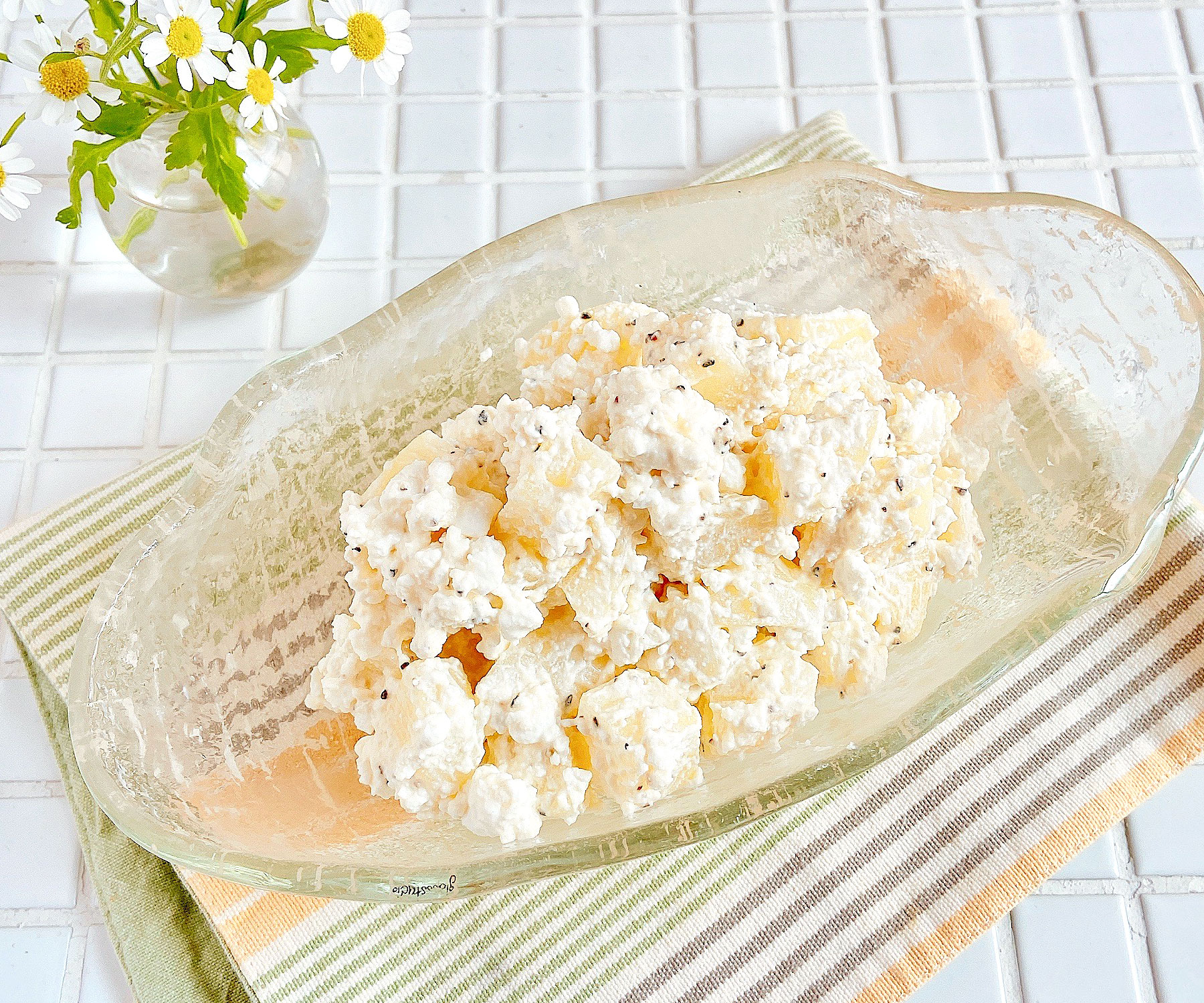レンジ4分＋混ぜるだけ！簡単「新じゃがチーズサラダ」の作り置き