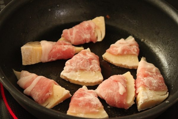 肉巻きタケノコ