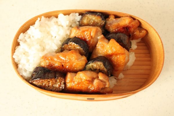 2品弁当の詰め方