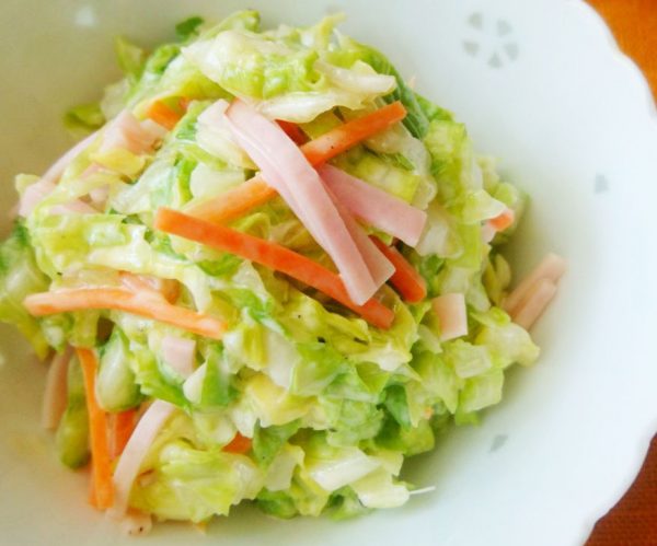 無限に食べられそう♪サラダの定番「春野菜のコールスロー」