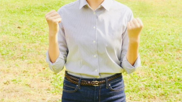 ガッツポーズ