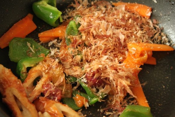 ちくわと野菜のおかか梅