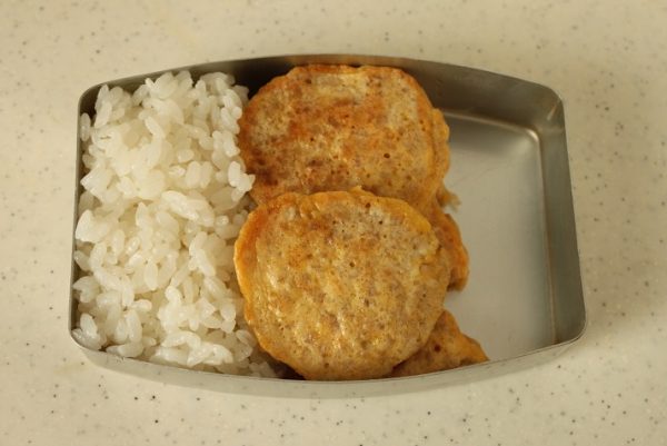 2品弁当の詰め方