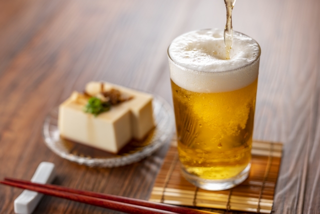 ダイエット中のアルコール。「糖質0」ならホントに太らないの？