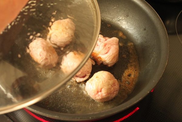 うずら卵の肉巻き
