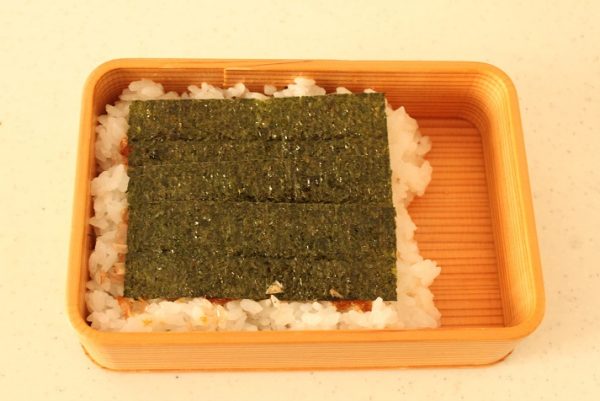 2品弁当の詰め方