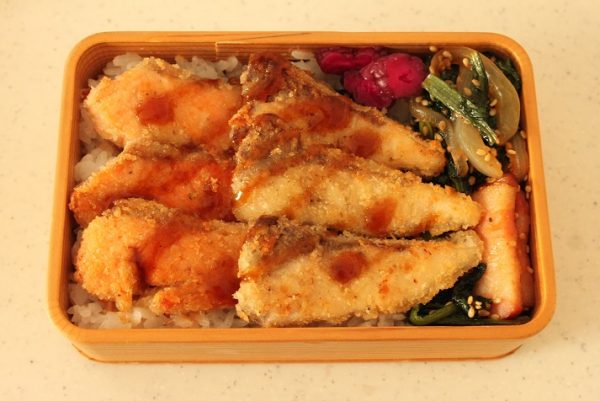 2品弁当の詰め方