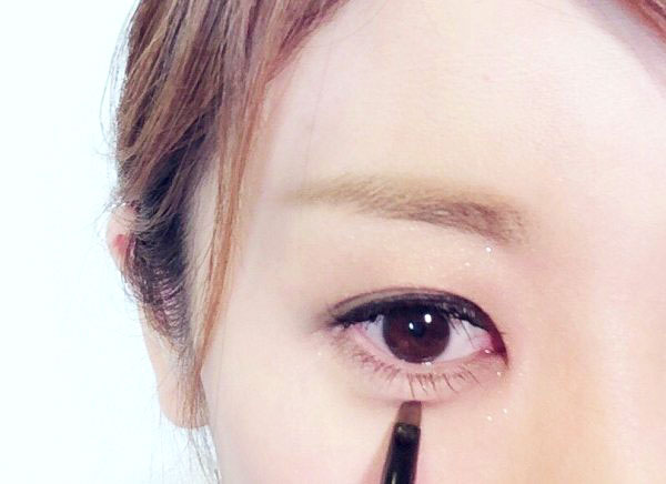 初めてさんでも簡単2ステップ!目がぱっちり見える「涙袋メイク」術♪