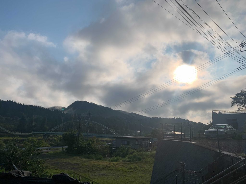 朝