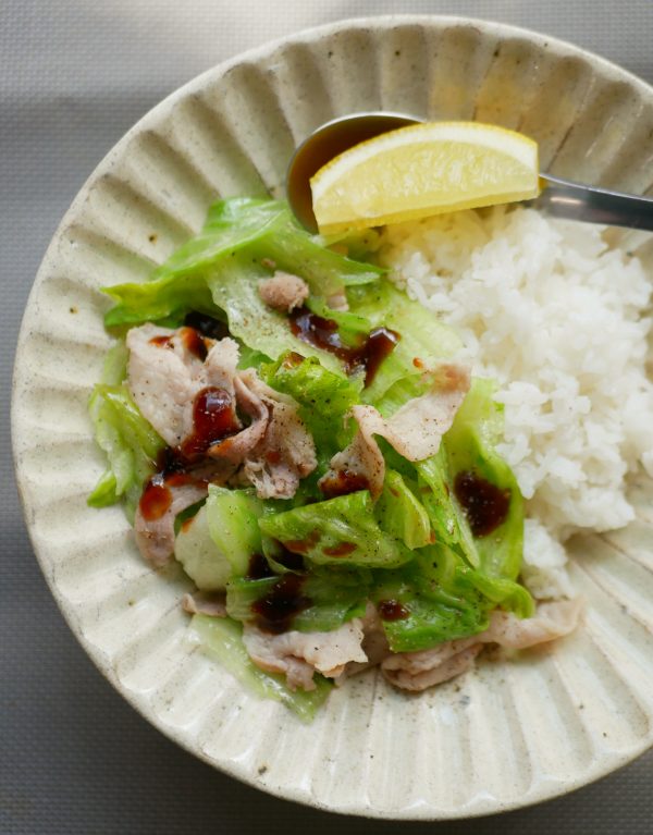 包丁不要!しゃきしゃきレタスがおいしい簡単「オイスター丼」